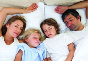 family-sleeping-ultisleep